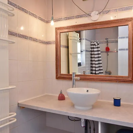 Holiday Home Loubejac Near Dordogne, Cleaning Included Prázdninový dům